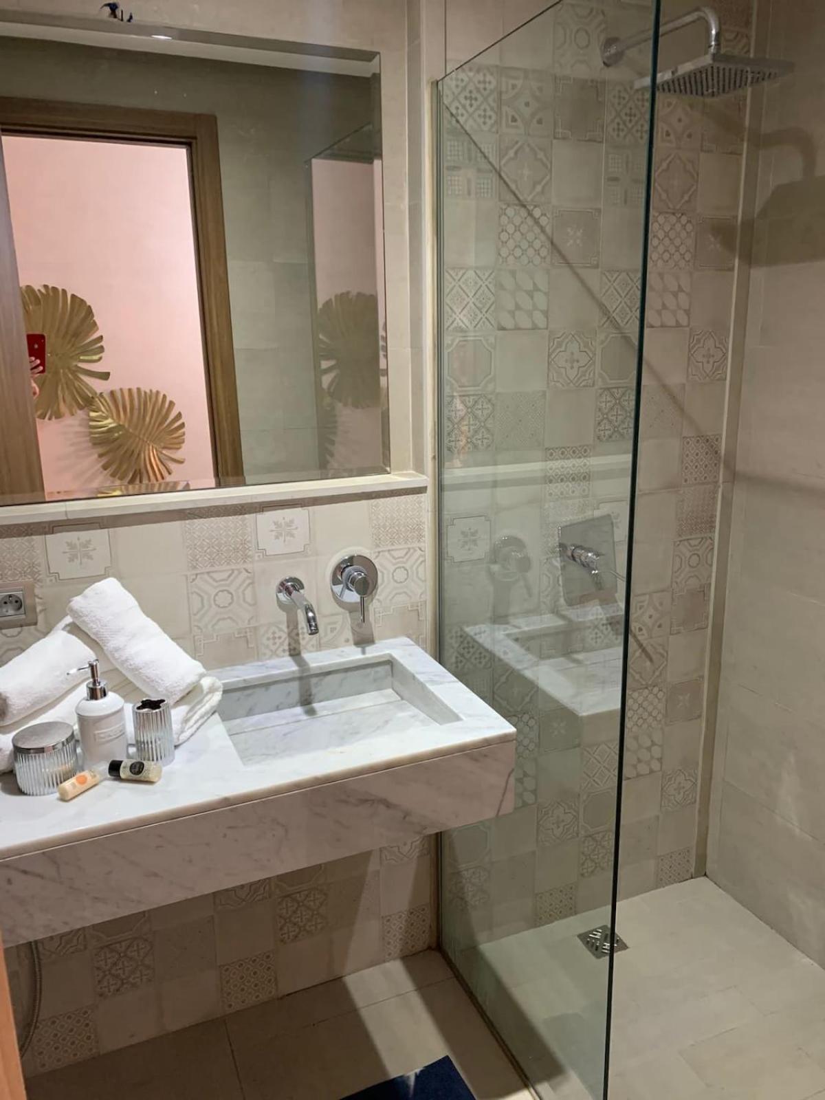 Appartement Neuf Climatise, Centre Marrakech. Marrakesh Exteriör bild